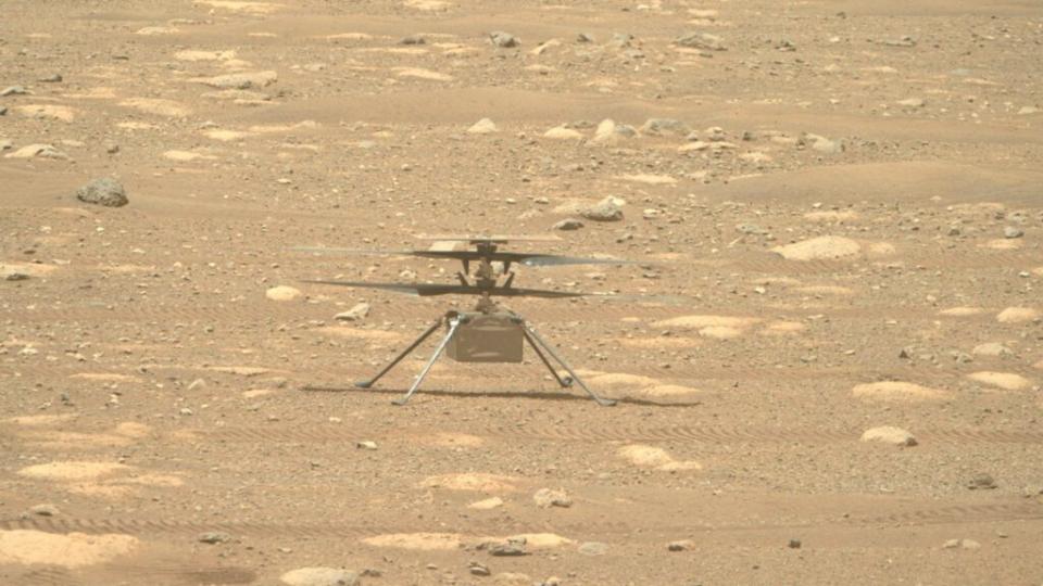 25 vols, 5 824 mètres, 46 minutes : un an plus tard, le carnet de vol d’Ingenuity sur Mars est épatant