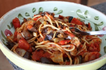 Pasta with Roasted Vegetables and Tomato Sauce