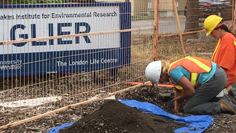 Sandwich roundabout construction unearths Indigenous artifacts