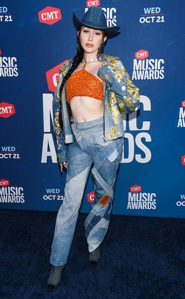 Noah Cyrus, 2020 CMT Awards, Red Carpet Fashion