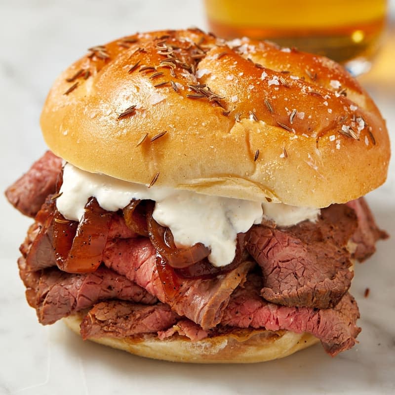 Beef on Weck 