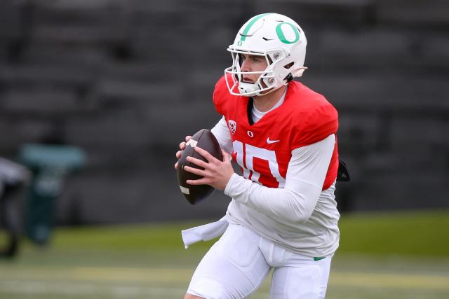 Where Dan Lanning wants to see Bo Nix improve as Oregon Ducks prepare for  home opener 