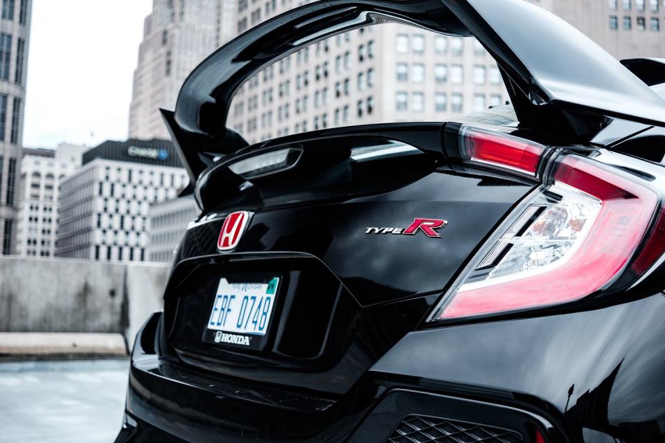 <p>2019 Honda Civic Type R</p>