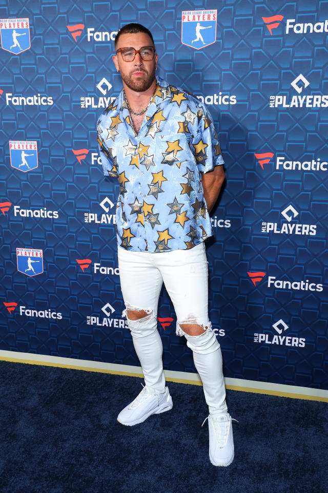 Travis Kelce Fashion: The NFL Player Loves to Take Risks – StyleCaster