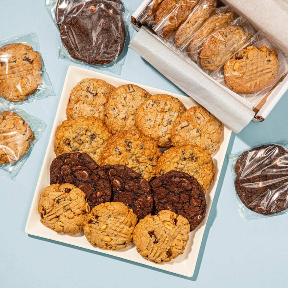 30) Ina's Favorite Cookies - 1 Dozen