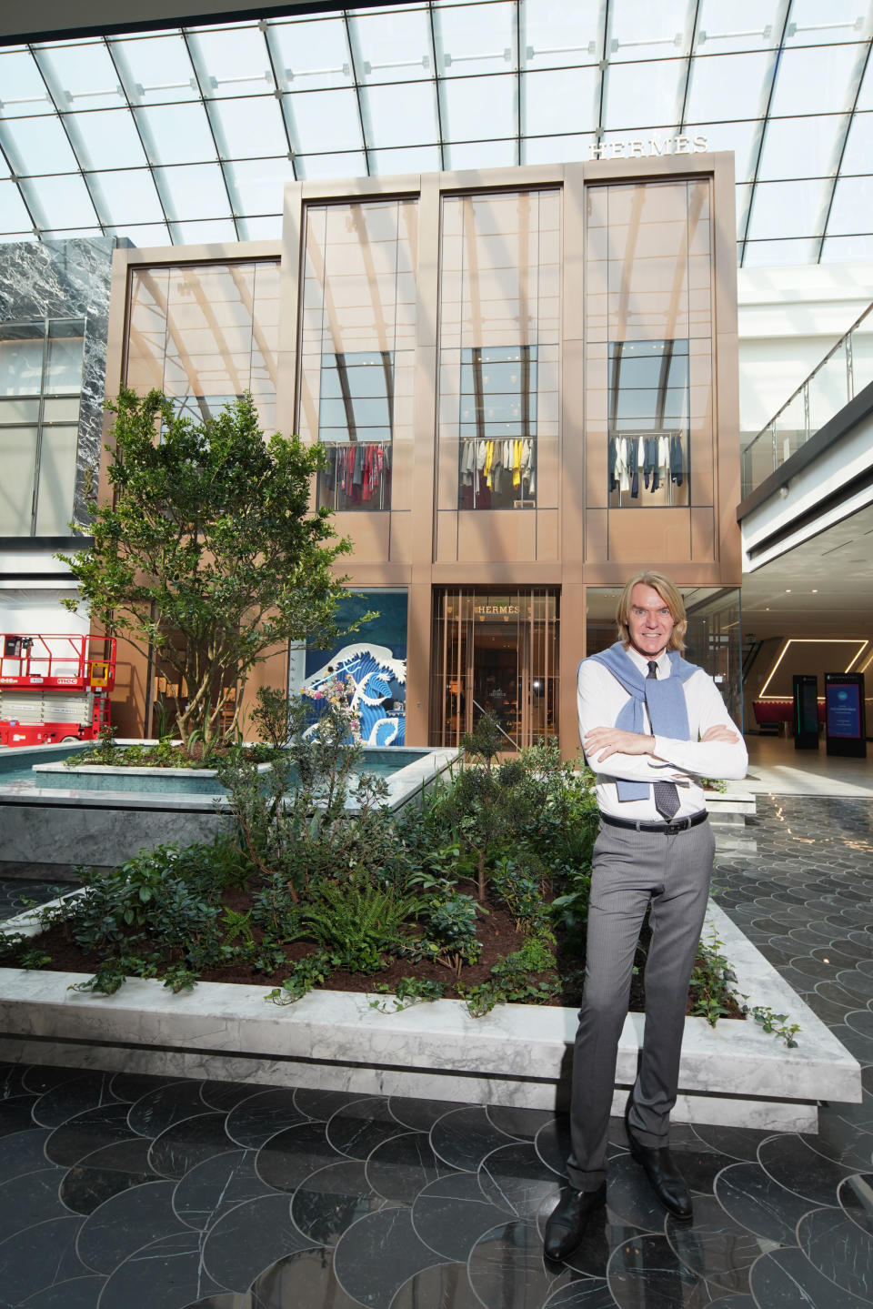 Ken Downing by the two-level Hermes townhouse in The Avenue. - Credit: George Chinsee/WWD