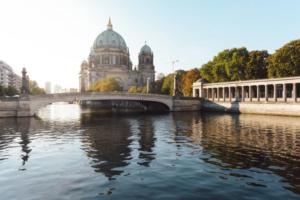 19) Berlin, Germany