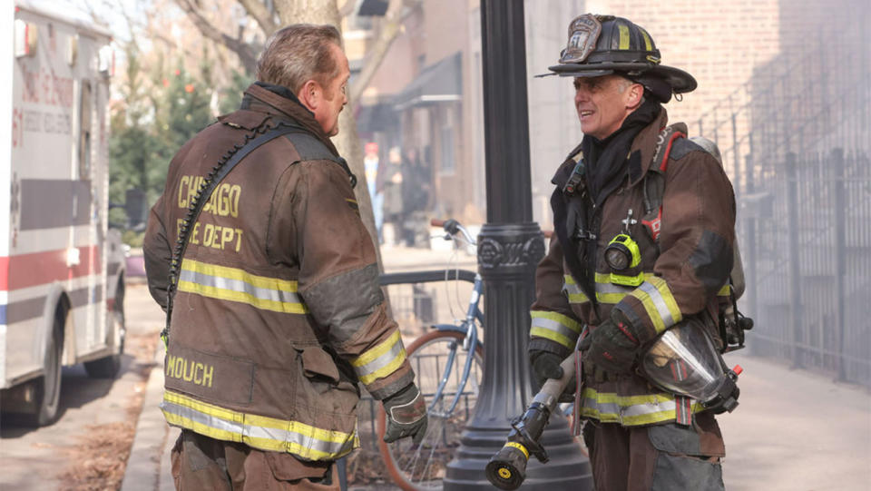 Christian Stolte as Randy McHolland, David Eigenberg as Christopher Herrmann in CHICAGO FIRE.