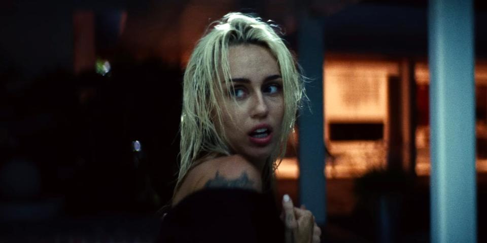 miley cyrus flowers music video