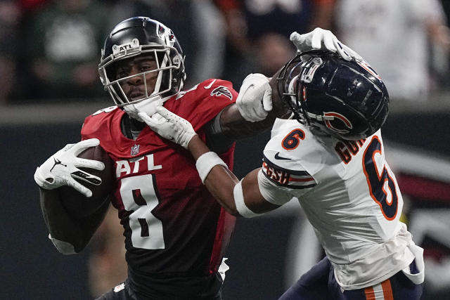 Atlanta Falcons tight end MyCole Pruitt (85) works during the second half  of an NFL football game against the Pittsburgh Steelers, Sunday, Dec. 4,  2022, in Atlanta. The Pittsburgh Steelers won 19-16. (