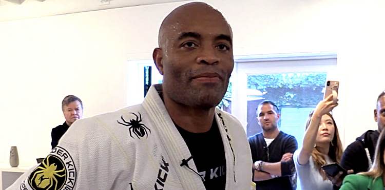 Anderson Silva UFC 234 Los Angeles Scrum