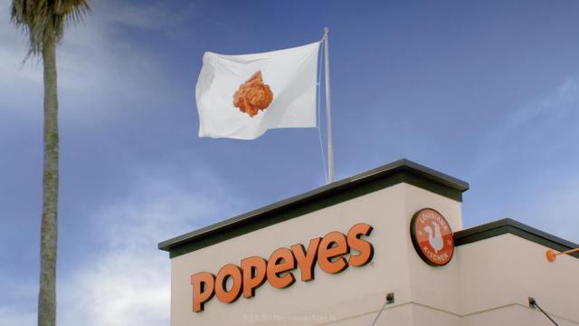 Popeyes' Cajun Turkey Is Back for Thanksgiving — And It's Available for  Preorder