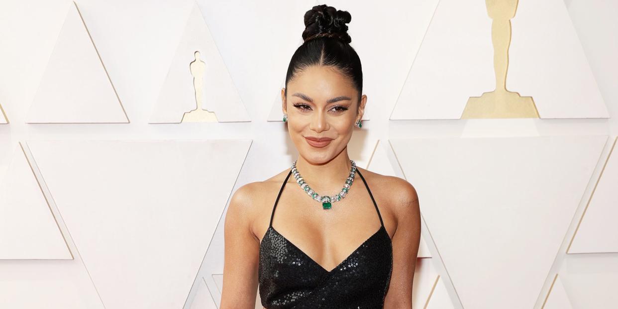 vanessa hudgens, oscars 2022 red carpet