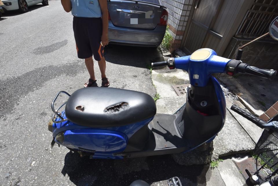 把桶裝水放機車上竟導致失火！   圖：台東縣消防局/提供