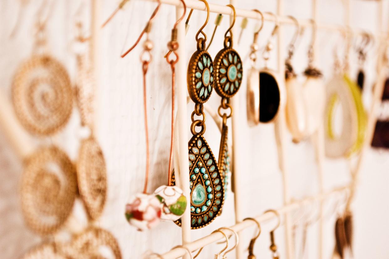 Hanging jewelry