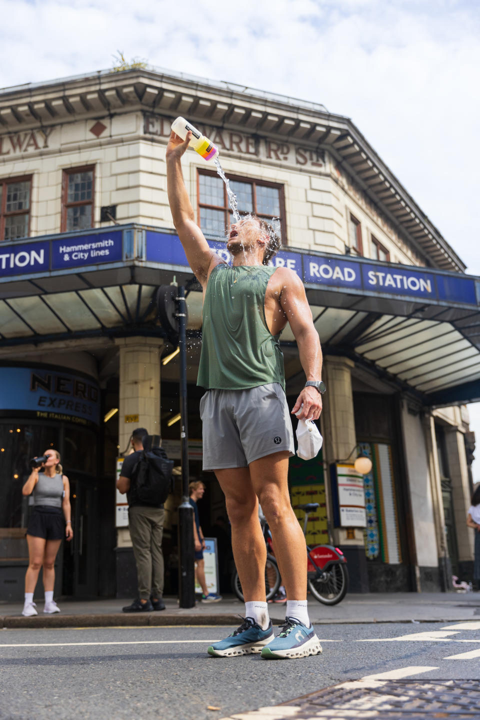 Jonny will be finishing his challenge in London (Mike Waters/PA)