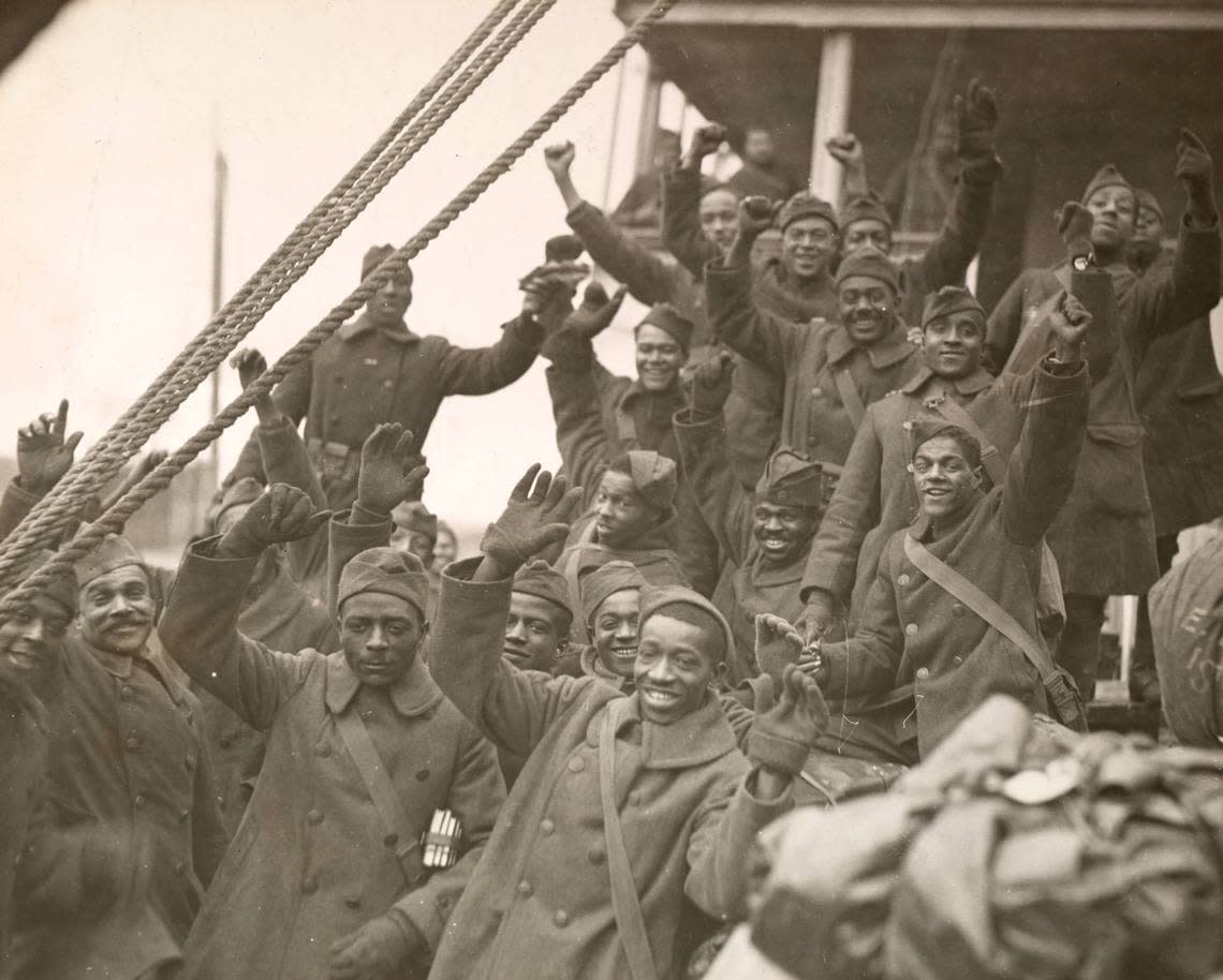 Black soldiers returning to the U.S. from France in 1919. NATIONAL ARCHIVES