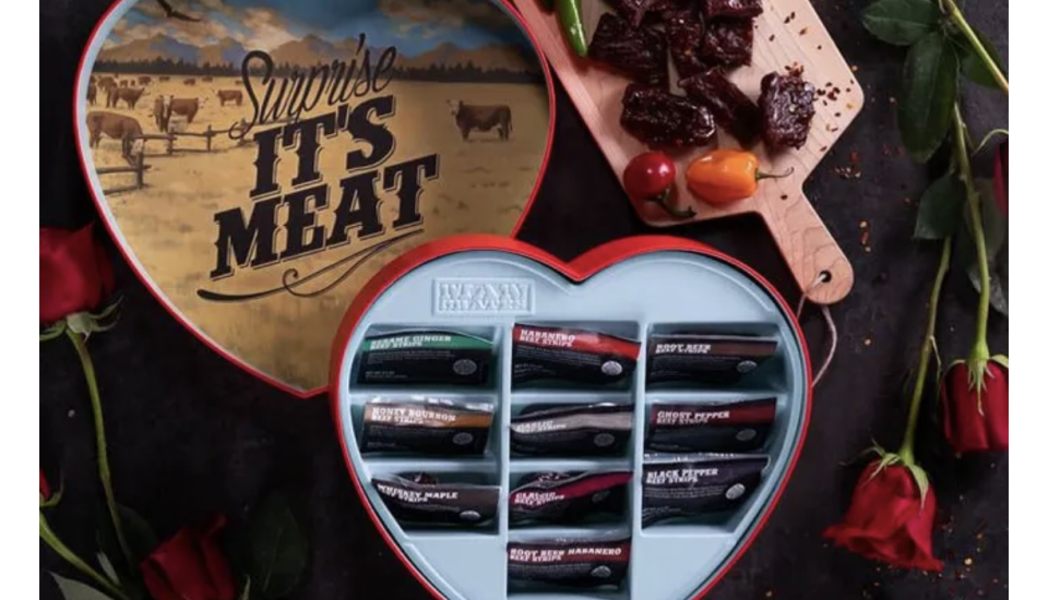 Best gifts to give your boyfriend: Man Crates Jerky Heart Box