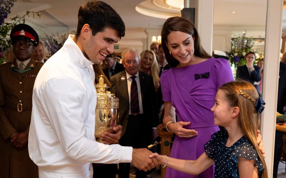 Princess Charlotte shakes Carlos Alcaraz's hand