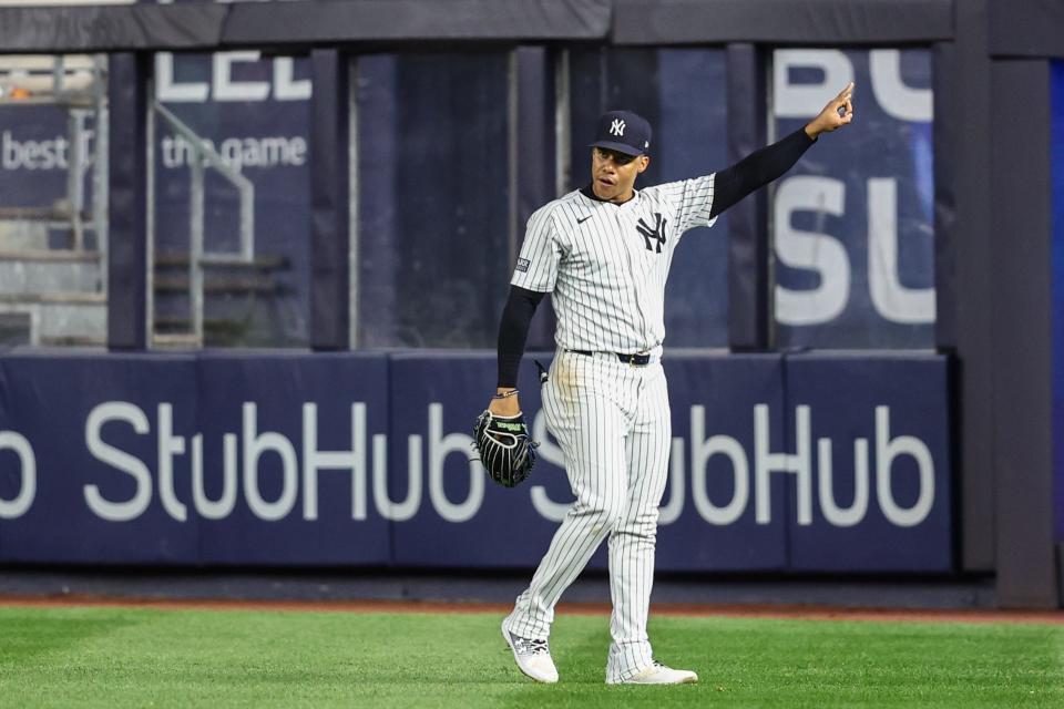 Apr 24, 2024; Bronx, New York, USA; New York Yankees right fielder Juan Soto (22) acknowledges the crowd in the ninth inning against the Oakland Athletics at Yankee Stadium. Mandatory Credit: Wendell Cruz-USA TODAY Sports