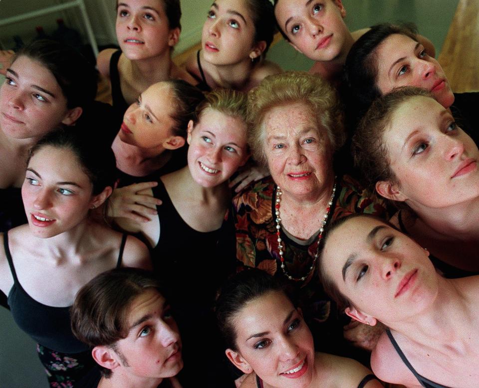 Anneliese von Oettingen, 80, surrounded by her ballet students at Oettingen School of Ballet in Cheviot in 1997.