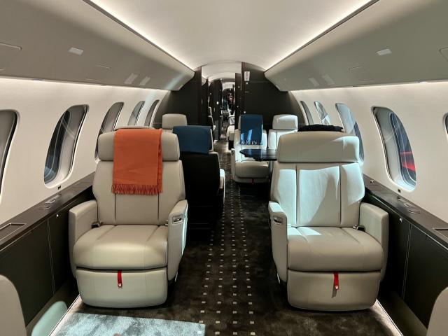 I flew on a $75 million Bombardier Global 7500 private jet from