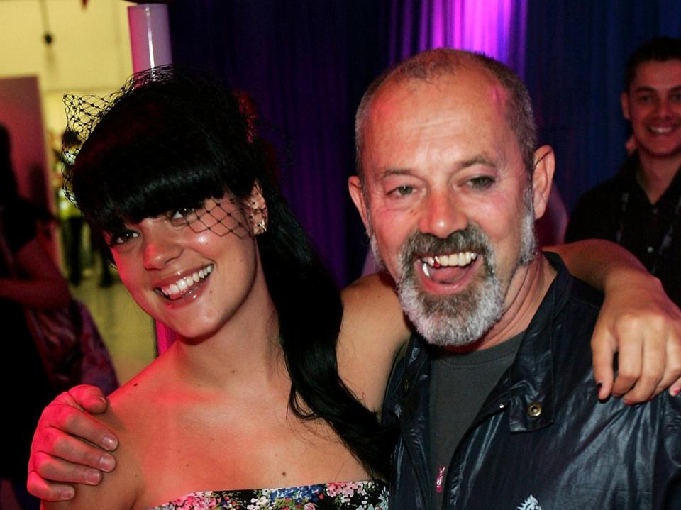 Lily y Keith Allen en 2007 (Getty Images)