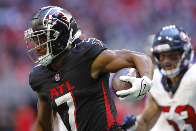 NFL: Bijan Robinson scores 1st NFL touchdown in Atlanta Falcons