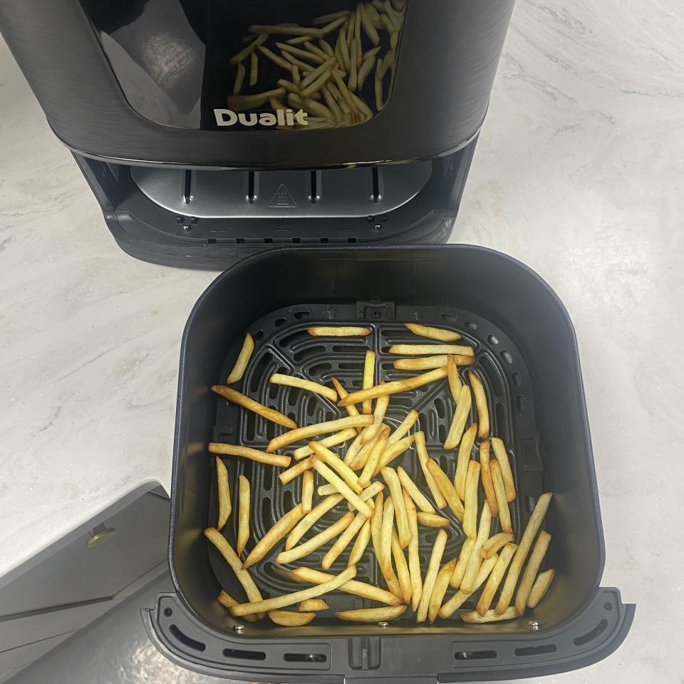 Testing the Dualit Air Fryer at the Future test facility