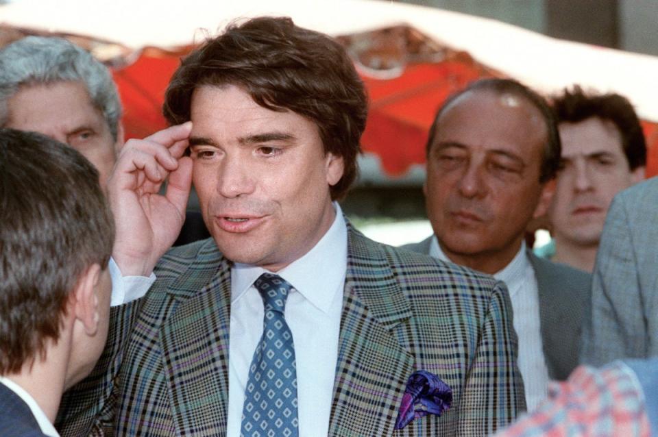 Tapie on the campaign trail in Marseille, on 26 May 1988 (DOMINIQUE FAGET/AFP via Getty Images)