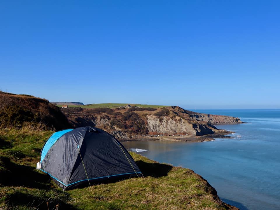 The tent was precariously pitched at the beauty spotAlistair Smith/Staithes Coastguard