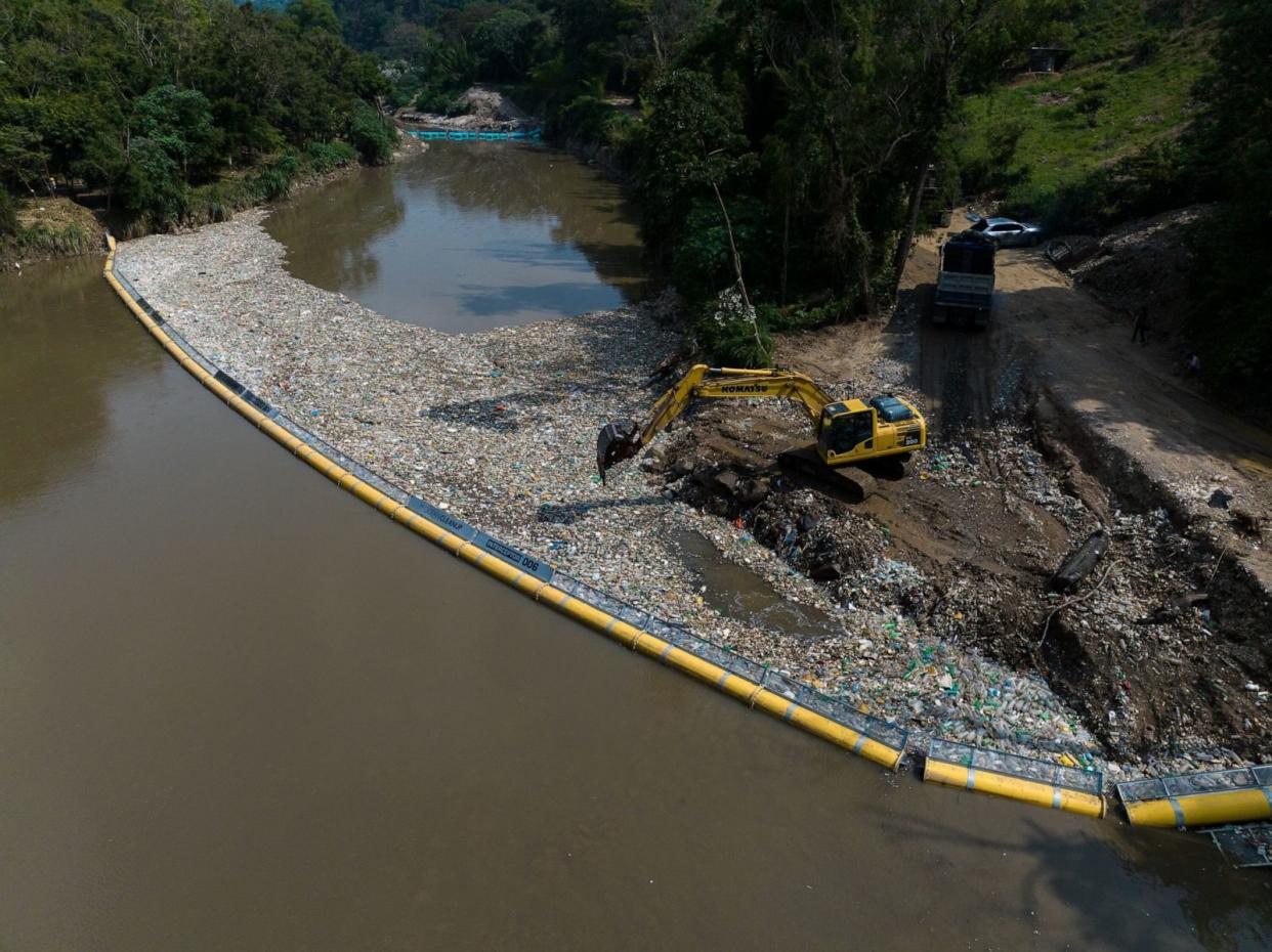 PHOTO: The Ocean Cleanup's 'System 03' will be nearly three times as long as the previous system, enabling much more trash pickup. (The Ocean Cleanup)