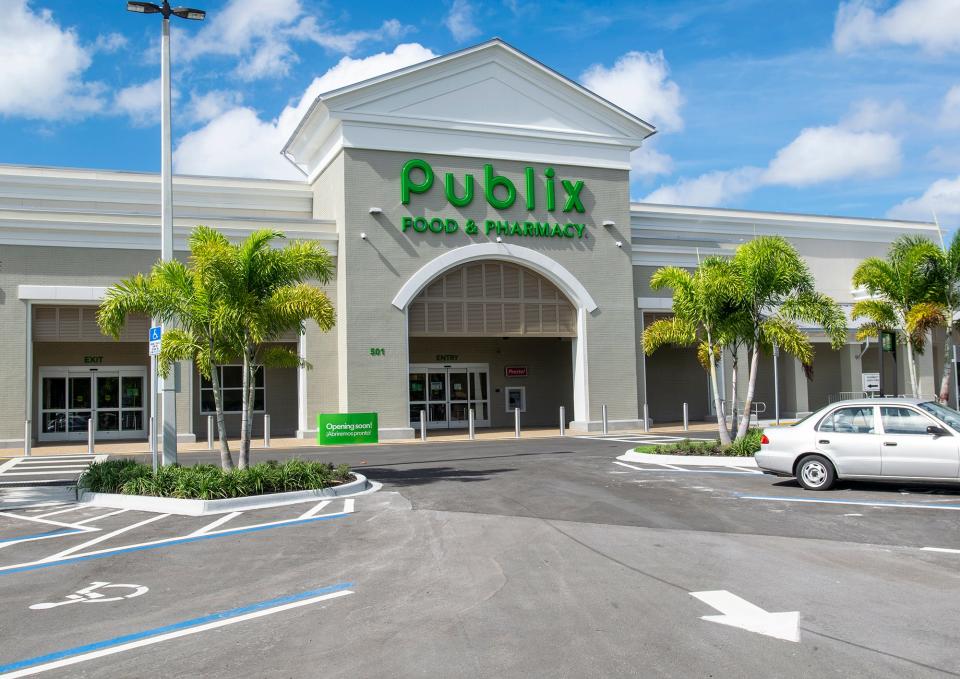 Publix at Town and Country Plaza, 501 N. Beneva Rd., in Sarasota is scheduled to open Nov. 12, 2020.
