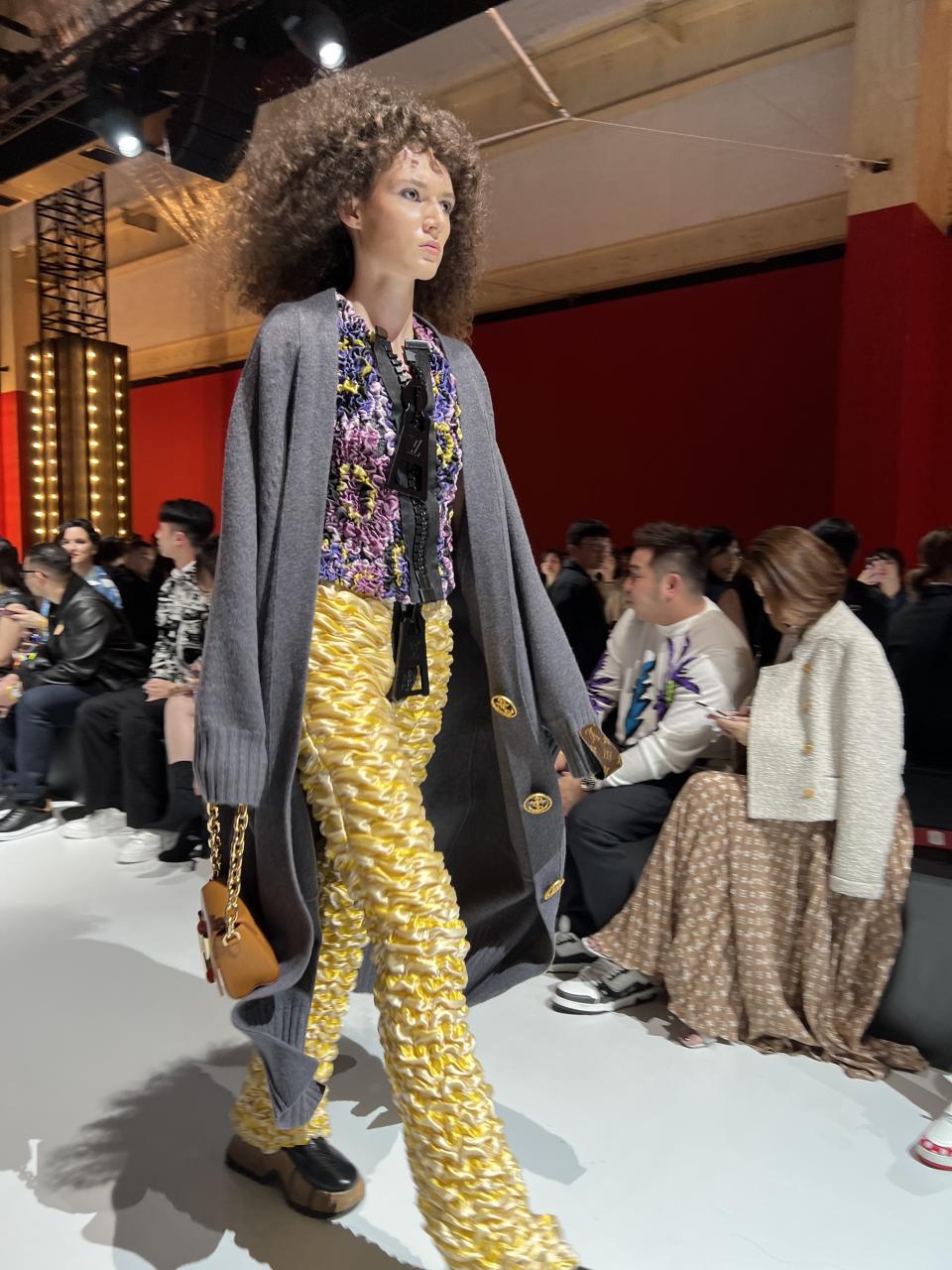 A model walking down the runway. (PHOTO: Reta Lee/Yahoo Life Singapore)