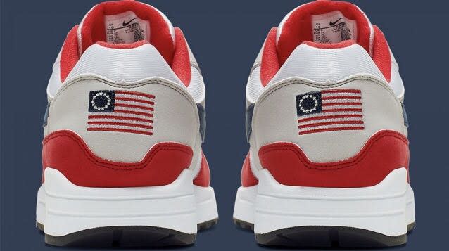 Air Max 1 Quick Strike Fourth of July —NIKE
