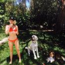 <p>Miley and Dora are always beach-ready.</p>