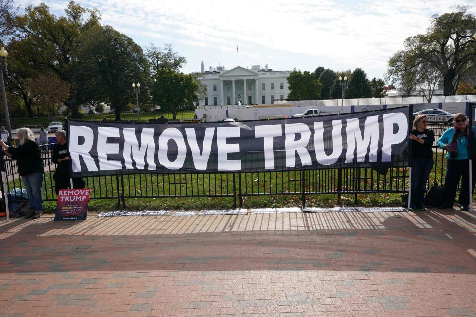 Banner in front of the White House on Nov. 5, 2019.