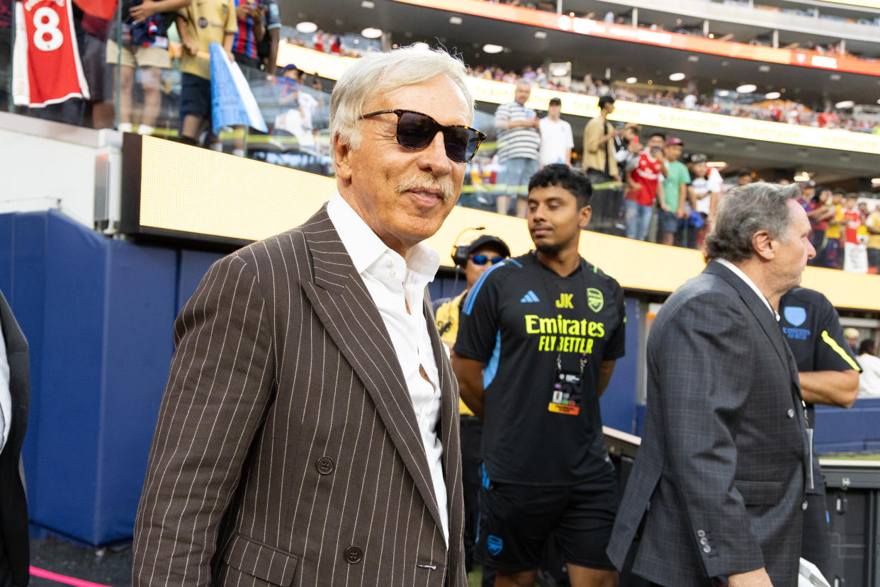 INGLEWOOD, CALIFORNIA - JULY 26: Arsenal Owner Stan Kroenke looks on prior a game between Barcelona and Arsenal at SOFI Stadium on July 26, 2023 in Inglewood, California. (Photo by Trevor Ruszkowski/ISI Photos/Getty Images)
