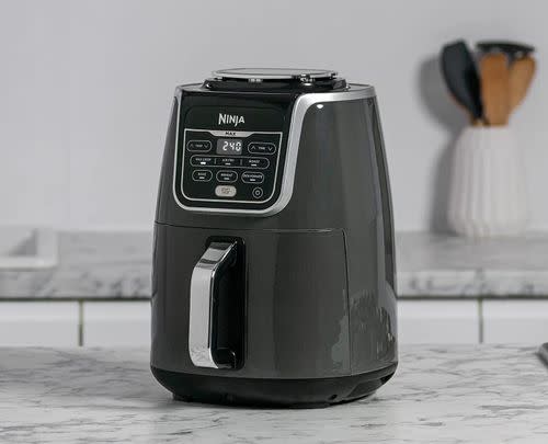 Jumped on the recent air fryer hype? You may be shocked to find out that air fryers tend to need replacing after two to three years