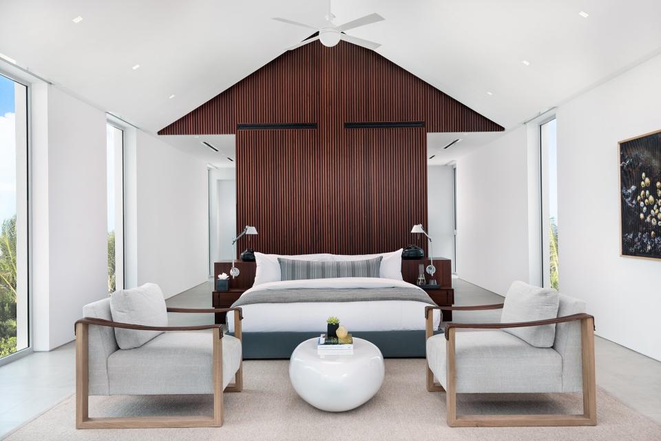 The bedroom inside a villa at Cabuya