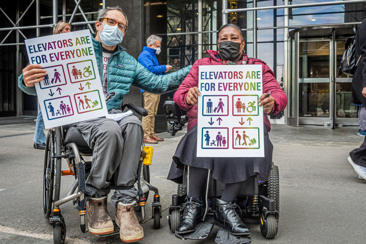disability accessibility protest Erik McGregor/LightRocket via Getty Images