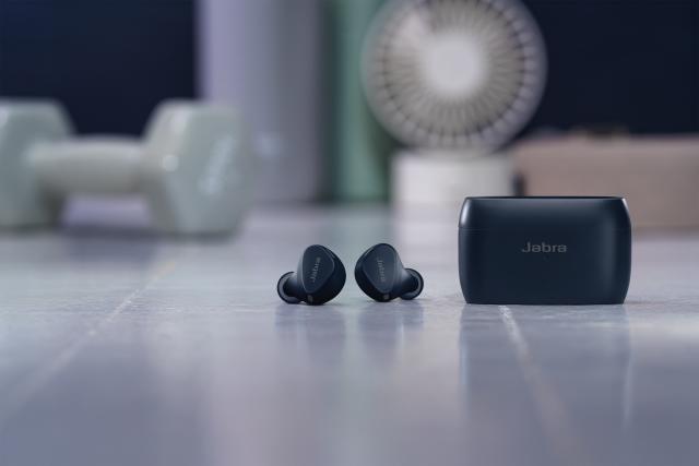 Jabra announced their new affordable Elite 4 Active true wireless earbuds