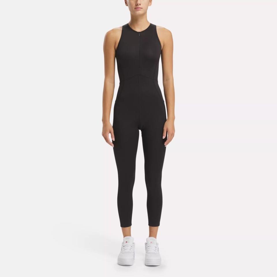 <p><a href="https://go.redirectingat.com?id=74968X1596630&url=https%3A%2F%2Fwww.reebok.com%2Fp%2F100036252%2Flux-bold-bodysuit&sref=https%3A%2F%2Fwww.cosmopolitan.com%2Fstyle-beauty%2Ffashion%2Fg60658905%2Freebok-spring-sale-may-2024%2F" rel="nofollow noopener" target="_blank" data-ylk="slk:Shop Now;elm:context_link;itc:0;sec:content-canvas" class="link ">Shop Now</a></p><p>Lux Bold Bodysuit</p><p>reebok.com</p><p>$49.97</p>