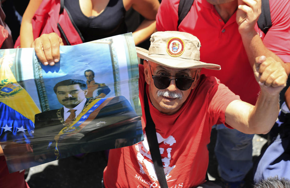 FOTOS | Enfrentamientos en Venezuela tras llamado de Guaidó a la rebelión militar