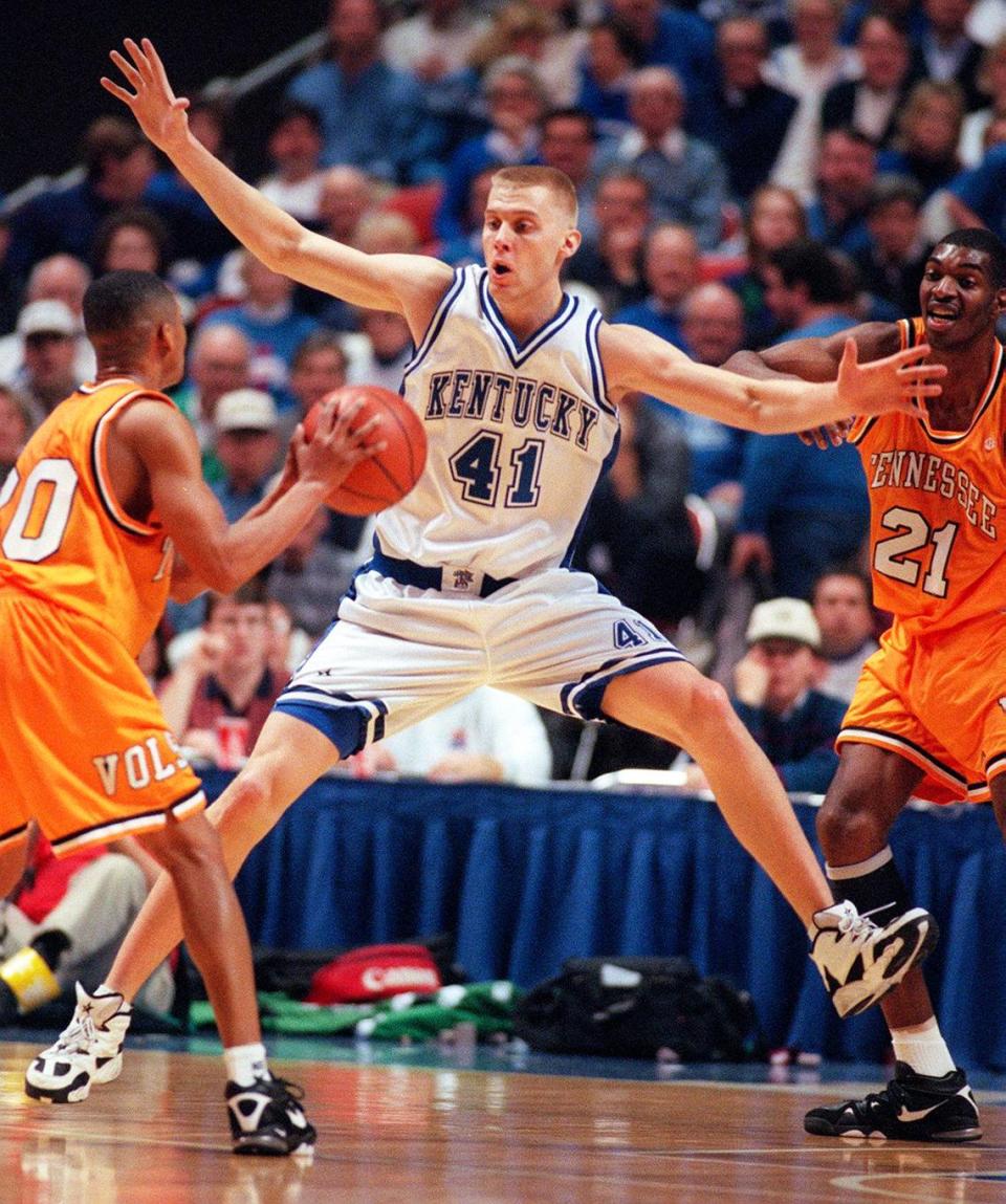 Mark Pope went on to play six seasons in the NBA after his two seasons at Kentucky. Janet Worne/Herald-Leader File Photo