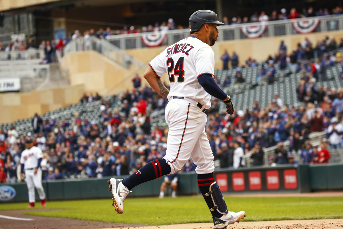 Gary Sanchez Nearly Decapitated By Minnesota Twins Teammate