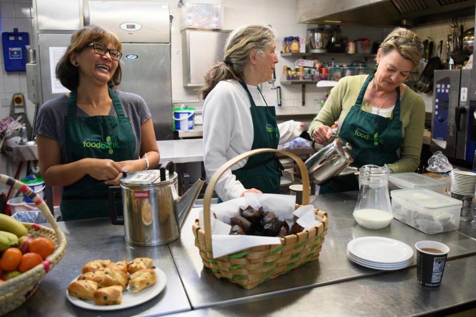 Workers at a food bank in Wandsworth (Getty Images)