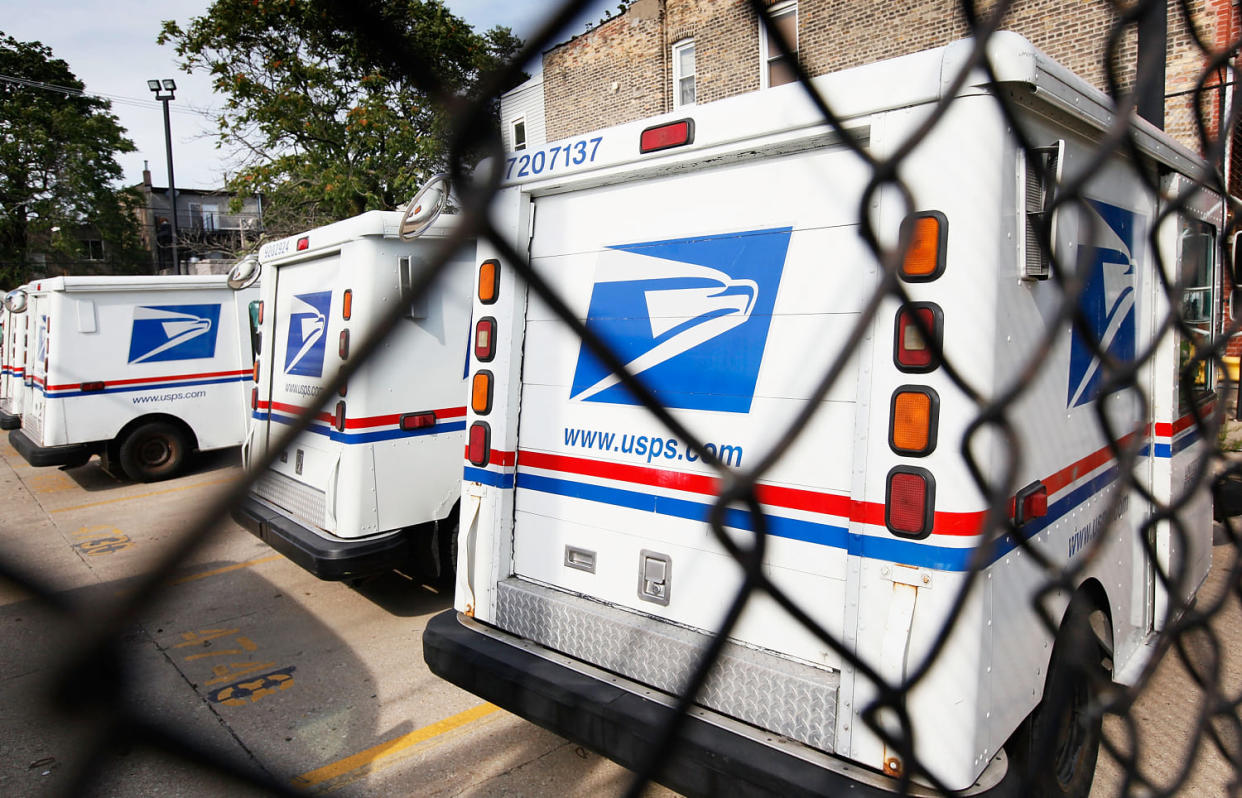 Does mail run on New Year's? Details on 2024 post office hours