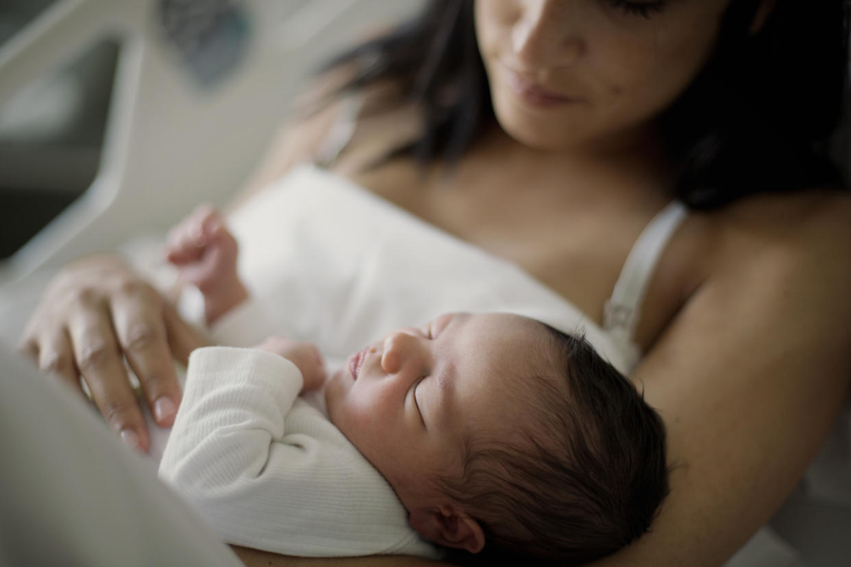 Can you really not know you’re pregnant before you give birth? [Photo: Getty]