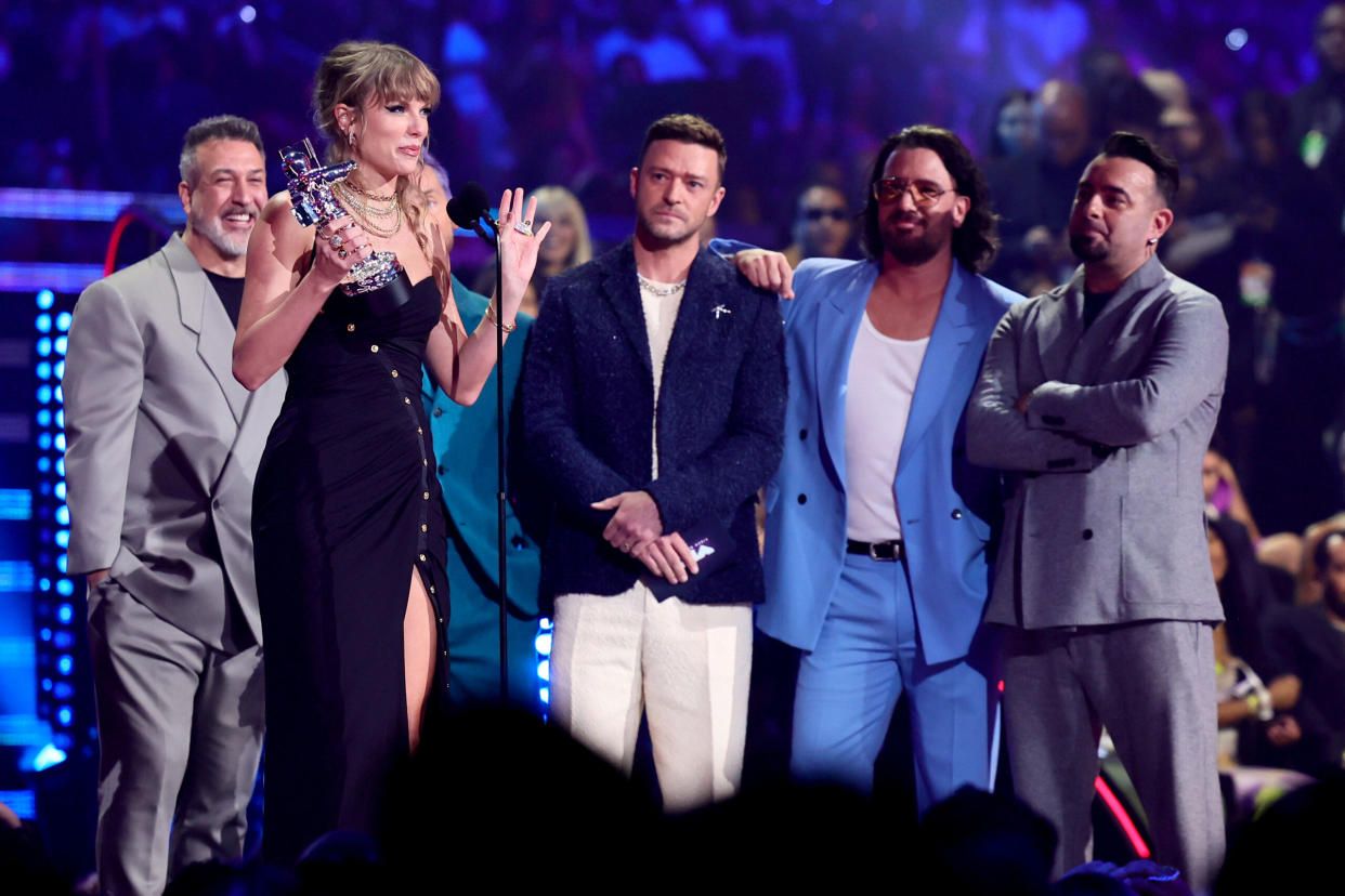 Taylor Swift Leads MTV VMAs Field With Eight Nominations